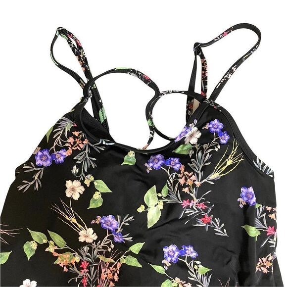 NEW Athleta Cross Back Floral Tankini Swim Top Sz 32D/DD - Picture 3 of 11